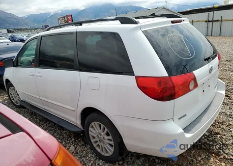 2009 Toyota Sienna Le z USA, uszkodzony, nr VIN 5TDBK23C99S025803